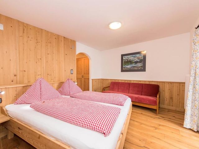 Haus Hagnbichl - Ferienwohnungen in Maishofen 