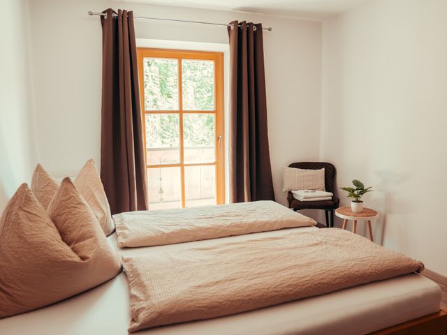 Ferienwohnungen Hirschbichler